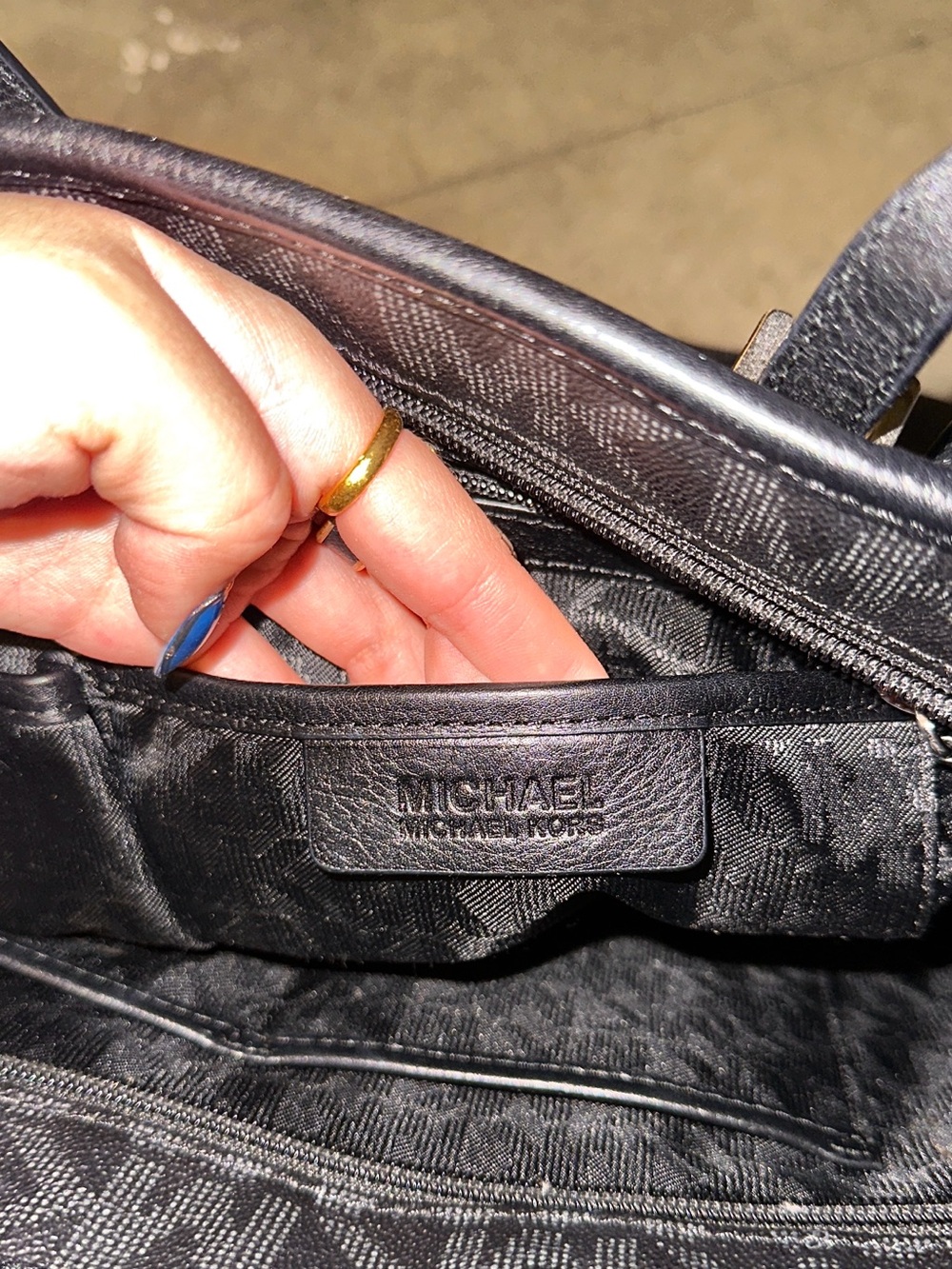 Black Michael Kors MK Signature Monogram Tote Bag - Picture 3 of 3